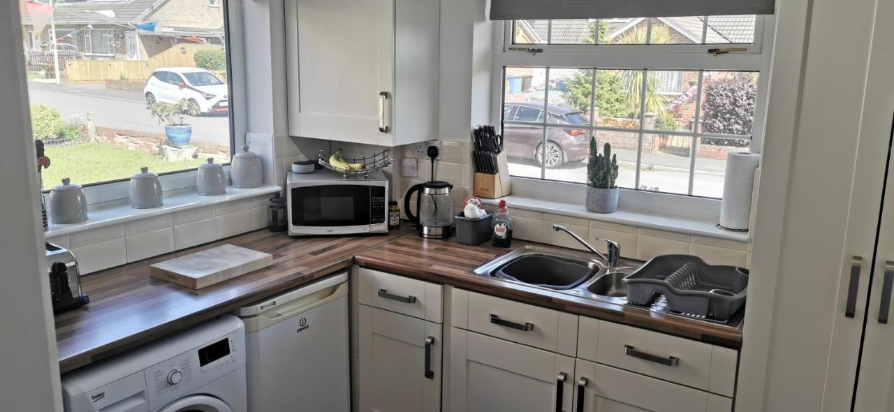 Spring Gardens Holiday Bungalow Cayton Eksteriør bilde